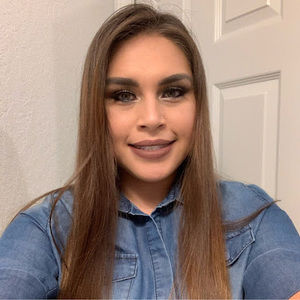 Meet your Posher, Bianca